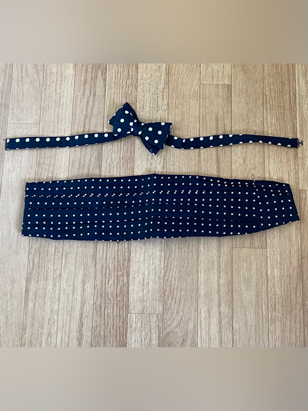 English brand AKCO (A. Kupper & Co. Ltd.)
Polka Dot Bow Tie and Waist Sash Belt